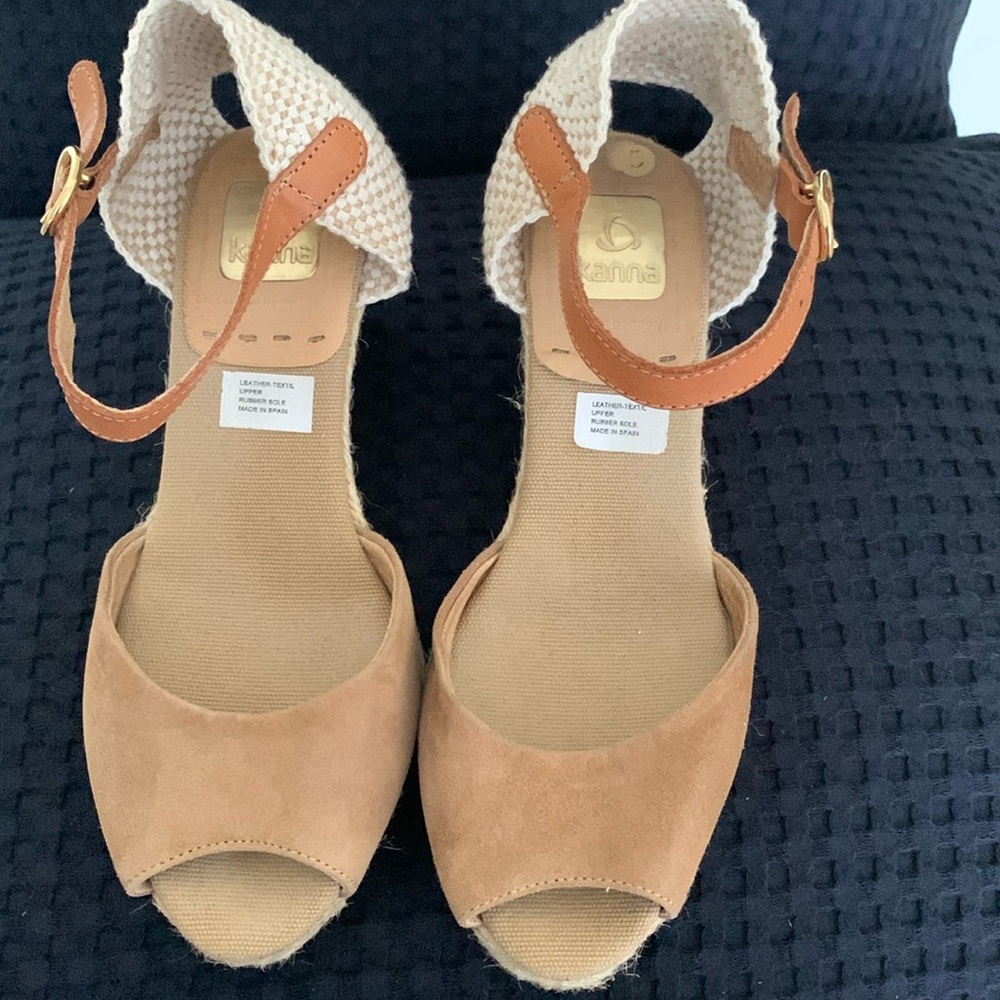 Kana Suede Wedges